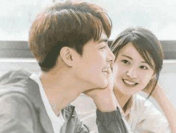 圈内爆料郑爽李易峰,娱乐圈新恋情引发热议!” 第1张 圈内爆料郑爽李易峰,娱乐圈新恋情引发热议!” 第1张